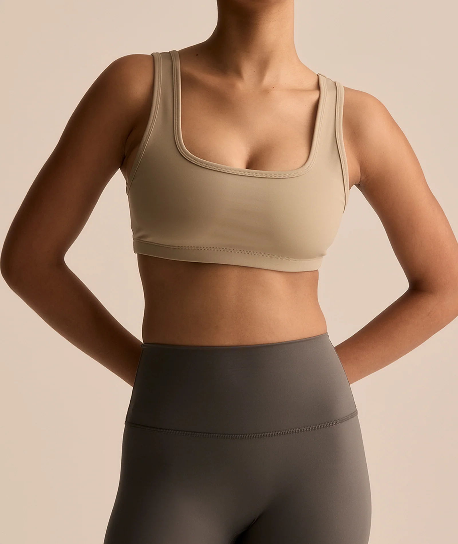 SPORTS BRA - TAUPE - Image 4